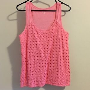 NWOT GAP eyelet tank